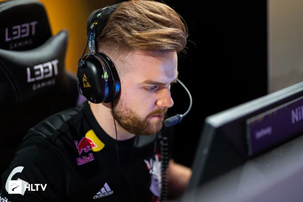 NIP官方：下路选手 Photic 正式离队