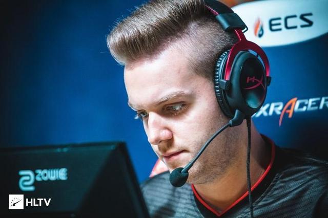 IG上一轮刚刚遭遇首败，此战面对LGD能否及时调整非常关键